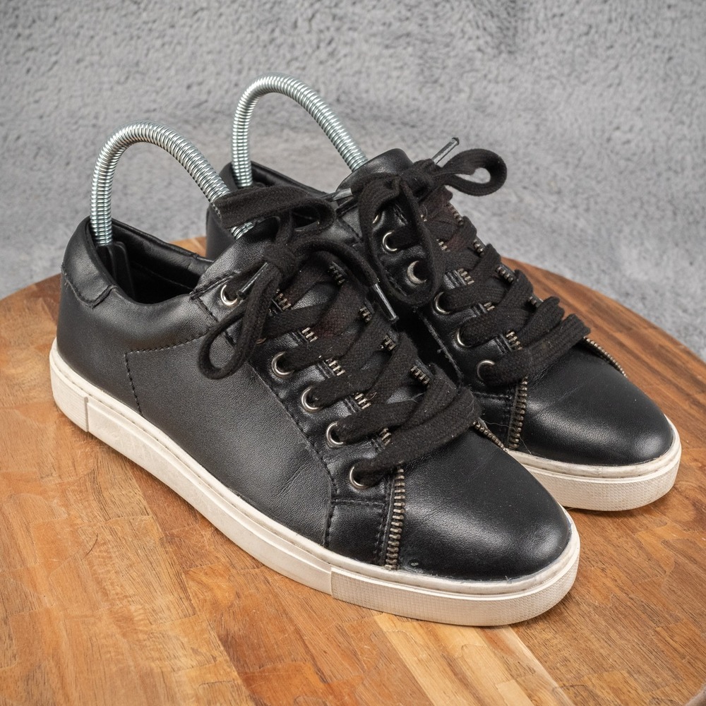 FRYE & CO Women's 5.5 Sindy Moto Black Leather Low Top Fashion Sneakers 3470791